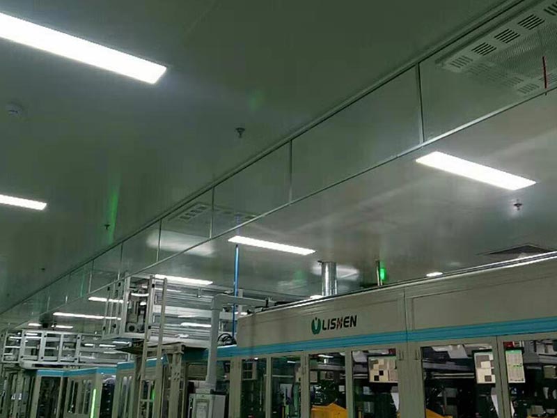 青島力神公司固定剛性擋煙垂壁